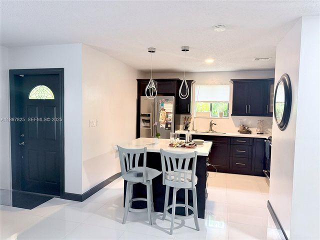 2150 NW 43rd Street, Miami, FL 33142