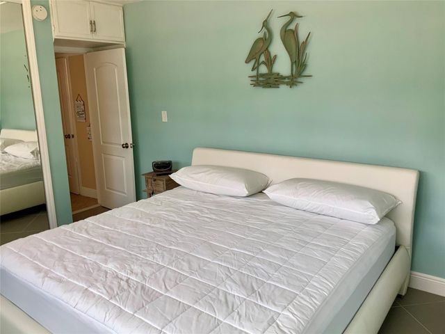 700 Bayshore Drive 13, Fort Lauderdale, FL 33304