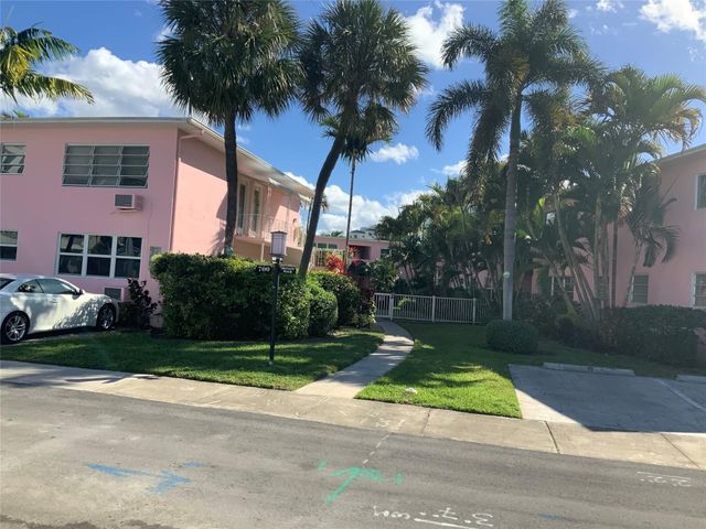 700 Bayshore Drive 13, Fort Lauderdale, FL 33304
