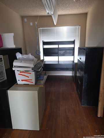 914 Vance Jackson Rd, San Antonio, TX 78201