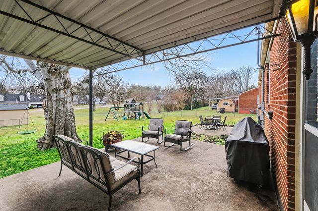 104 Darden Pl, Columbia, TN 38401