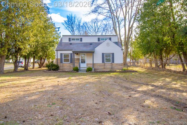 14888 Sunbury Street, Livonia, MI 48154