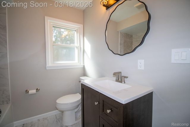 14888 Sunbury Street, Livonia, MI 48154