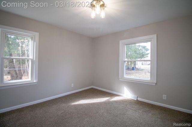 14888 Sunbury Street, Livonia, MI 48154