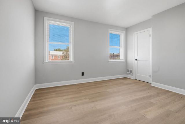 3525 KENTUCKY AVE, Baltimore, MD 21213