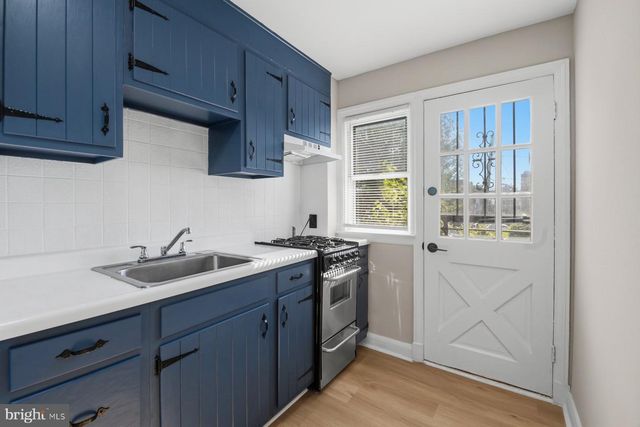 3525 KENTUCKY AVE, Baltimore, MD 21213