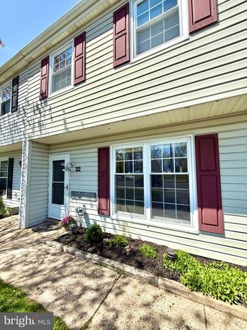 22 BERKS CT, Quakertown, PA 18951