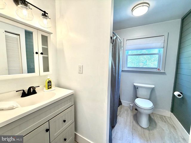 22 BERKS CT, Quakertown, PA 18951