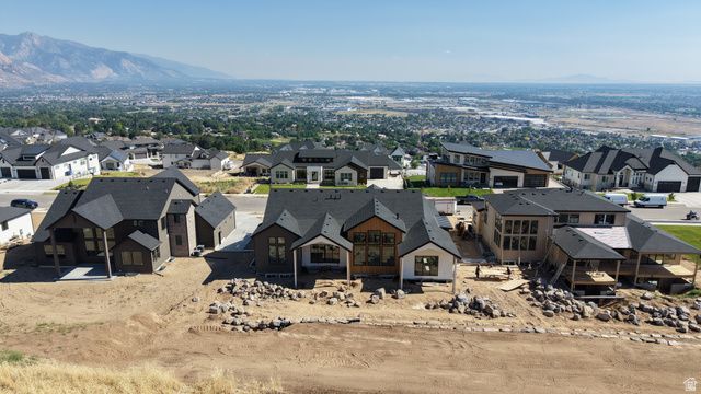 1290 W CARIBOU CT, Pleasant View, UT 84414