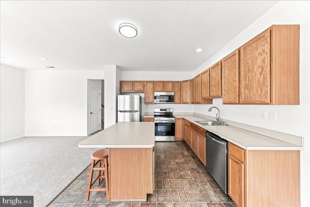315 E 3RD ST, Avondale, PA 19311