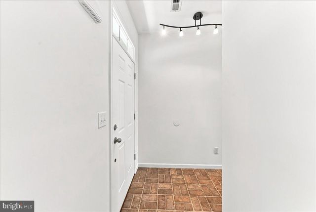 315 E 3RD ST, Avondale, PA 19311