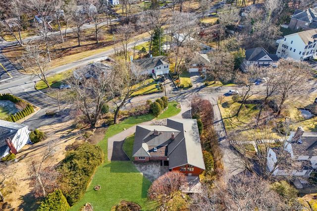 60 Overhill Road, New Rochelle, NY 10804