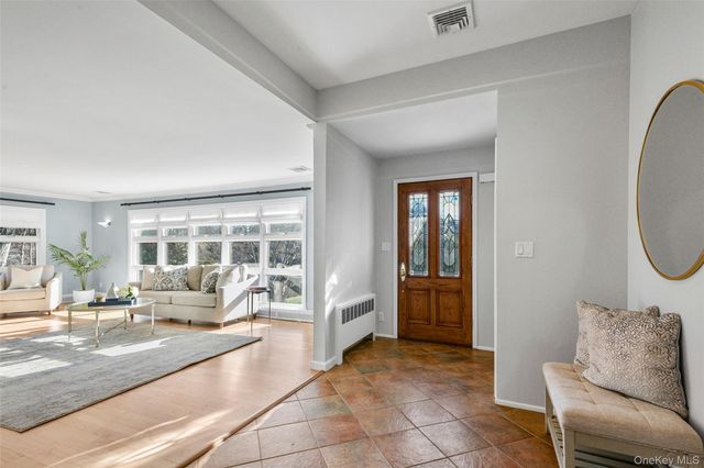 60 Overhill Road, New Rochelle, NY 10804