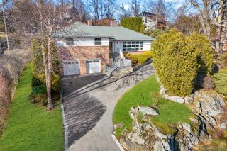 60 Overhill Road, New Rochelle, NY 10804