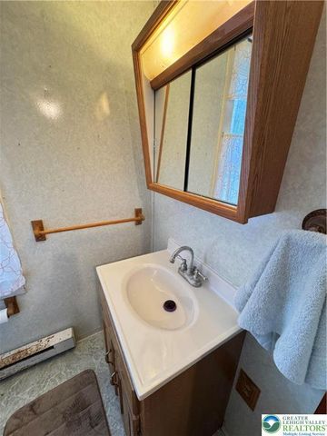 4618 Long Run Road, Franklin Twp, PA 18235