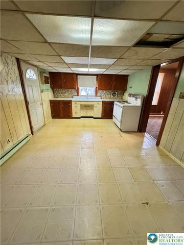 4618 Long Run Road, Franklin Twp, PA 18235