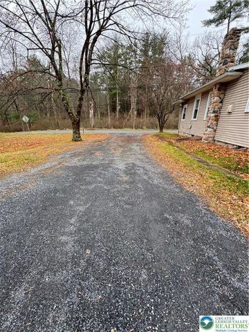 4618 Long Run Road, Franklin Twp, PA 18235