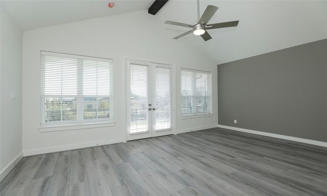 906A W 21st Street, Houston, TX 77018