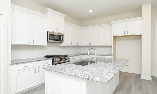 906A W 21st Street, Houston, TX 77018