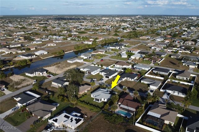 1110 NE 6th PL, Cape Coral, FL 33909