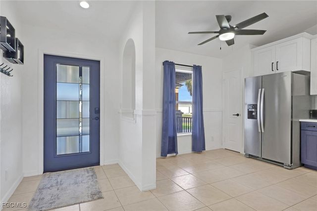 1110 NE 6th PL, Cape Coral, FL 33909