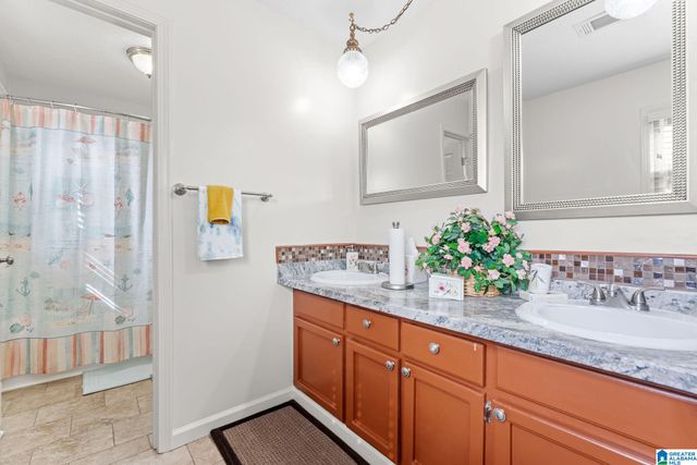 4625 WHITE DOGWOOD LANE, Northport, AL 35473