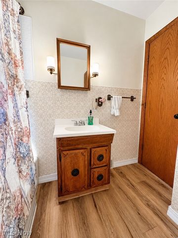 1359 W Sprague Road, Broadview Heights, OH 44147