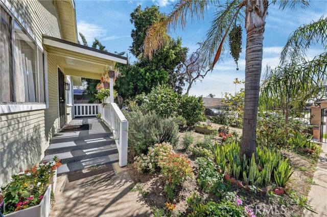 835 E Nocta, Ontario, CA 91764