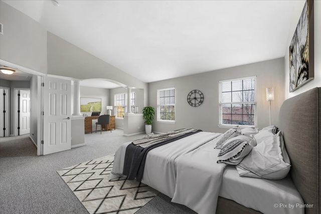 305 Colonial Drive, Vernon Hills, IL 60061