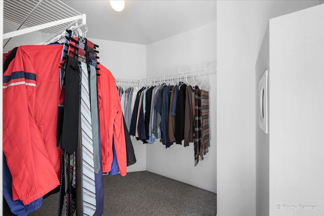 305 Colonial Drive, Vernon Hills, IL 60061