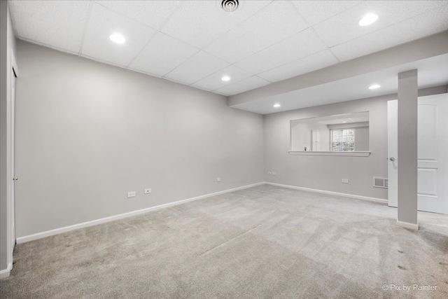 305 Colonial Drive, Vernon Hills, IL 60061