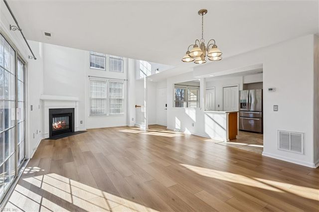 109 Buttonwood LN, Yorktown, VA 23693