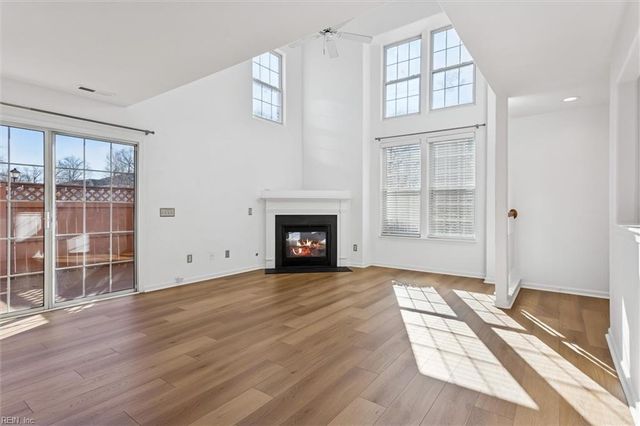 109 Buttonwood LN, Yorktown, VA 23693