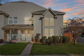 109 Buttonwood LN, Yorktown, VA 23693