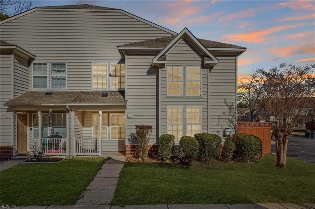 109 Buttonwood LN, Yorktown, VA 23693