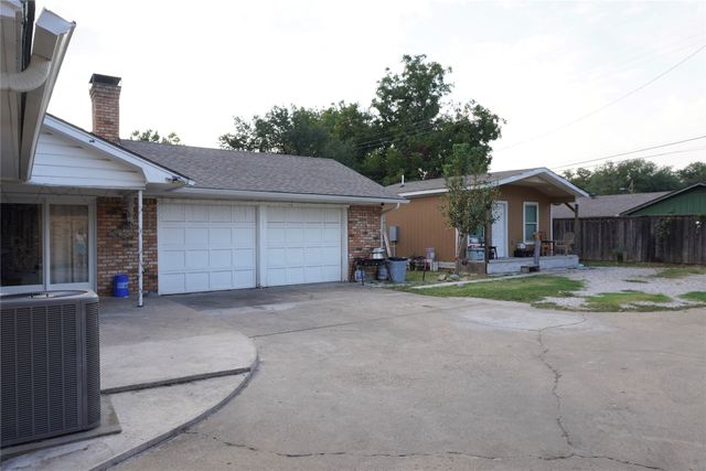 2809 Linden Lea, Irving, TX 75061