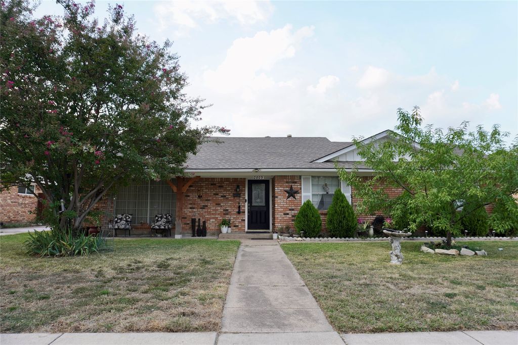 2809 Linden Lea, Irving, TX 75061