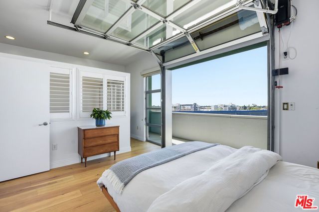 11500 Tennessee Avenue 324, Los Angeles, CA 90064