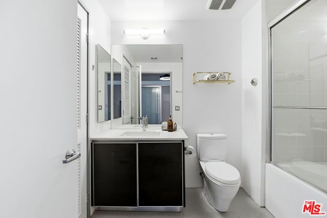 11500 Tennessee Avenue 324, Los Angeles, CA 90064