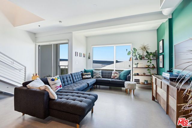 11500 Tennessee Avenue 324, Los Angeles, CA 90064