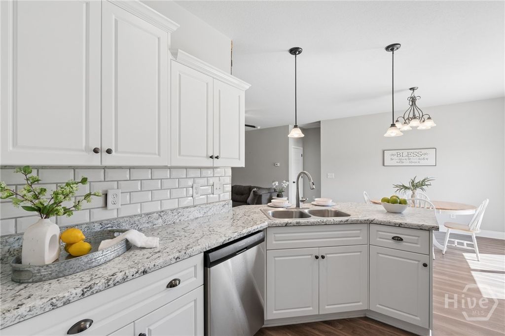 Image 12 of property listing at 185 Willow Drive, Guyton, GA 31312