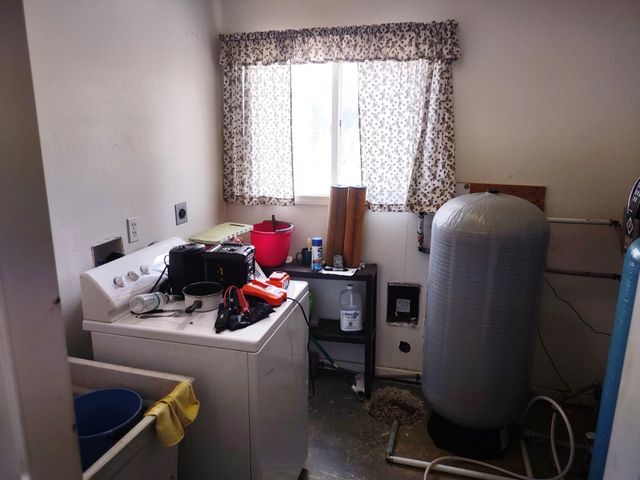 5105 Rose Hill Rd, Springdale, WA 99173