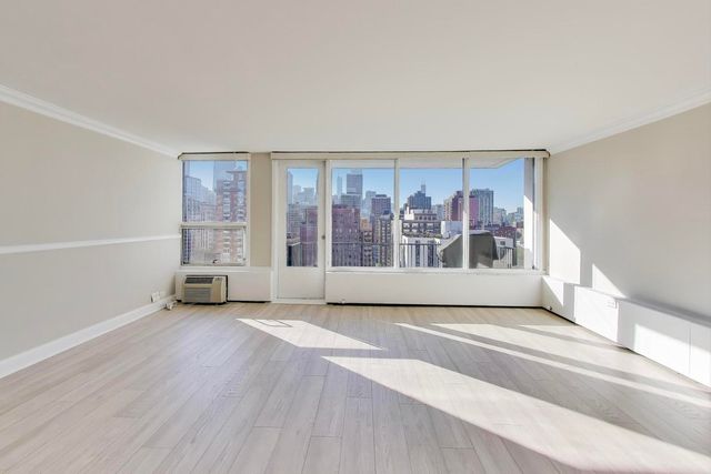 1400 N STATE Parkway 18A, Chicago, IL 60610