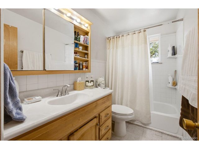8251 Tennyson St, Westminster, CO 80031