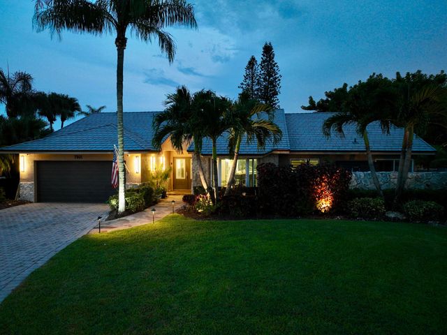 7801 NW 85TH Avenue, Tamarac, FL 33321