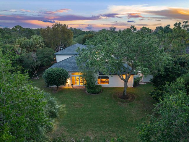 6015 Pinewood Avenue, Parkland, FL 33067