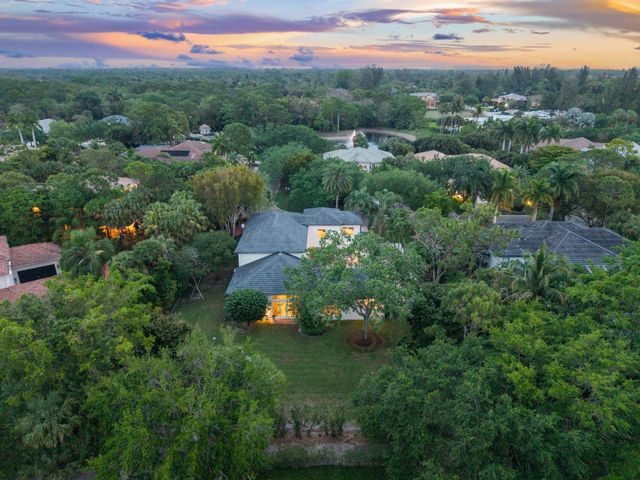 6015 Pinewood Avenue, Parkland, FL 33067