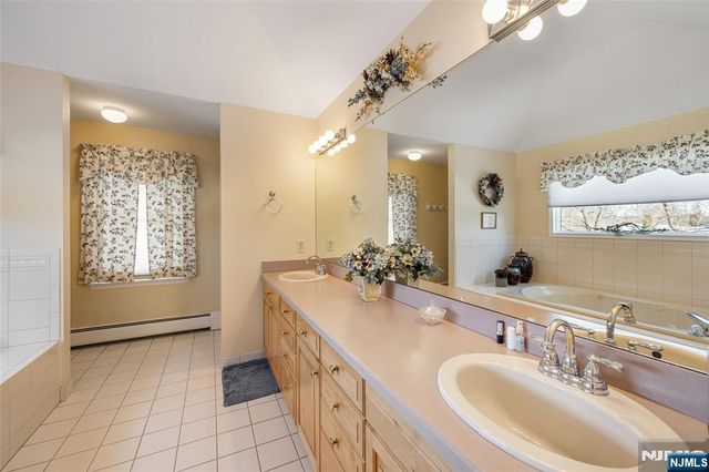 12 Catherine Terrace, Park Ridge, NJ 07656