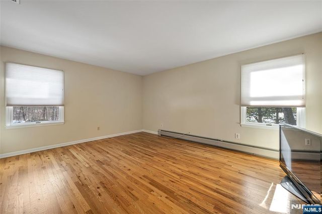 12 Catherine Terrace, Park Ridge, NJ 07656