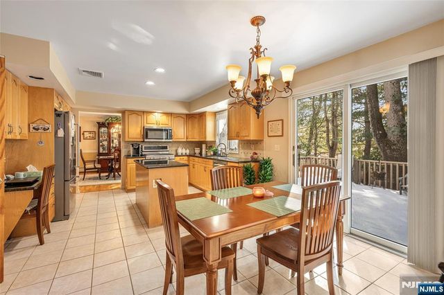 12 Catherine Terrace, Park Ridge, NJ 07656